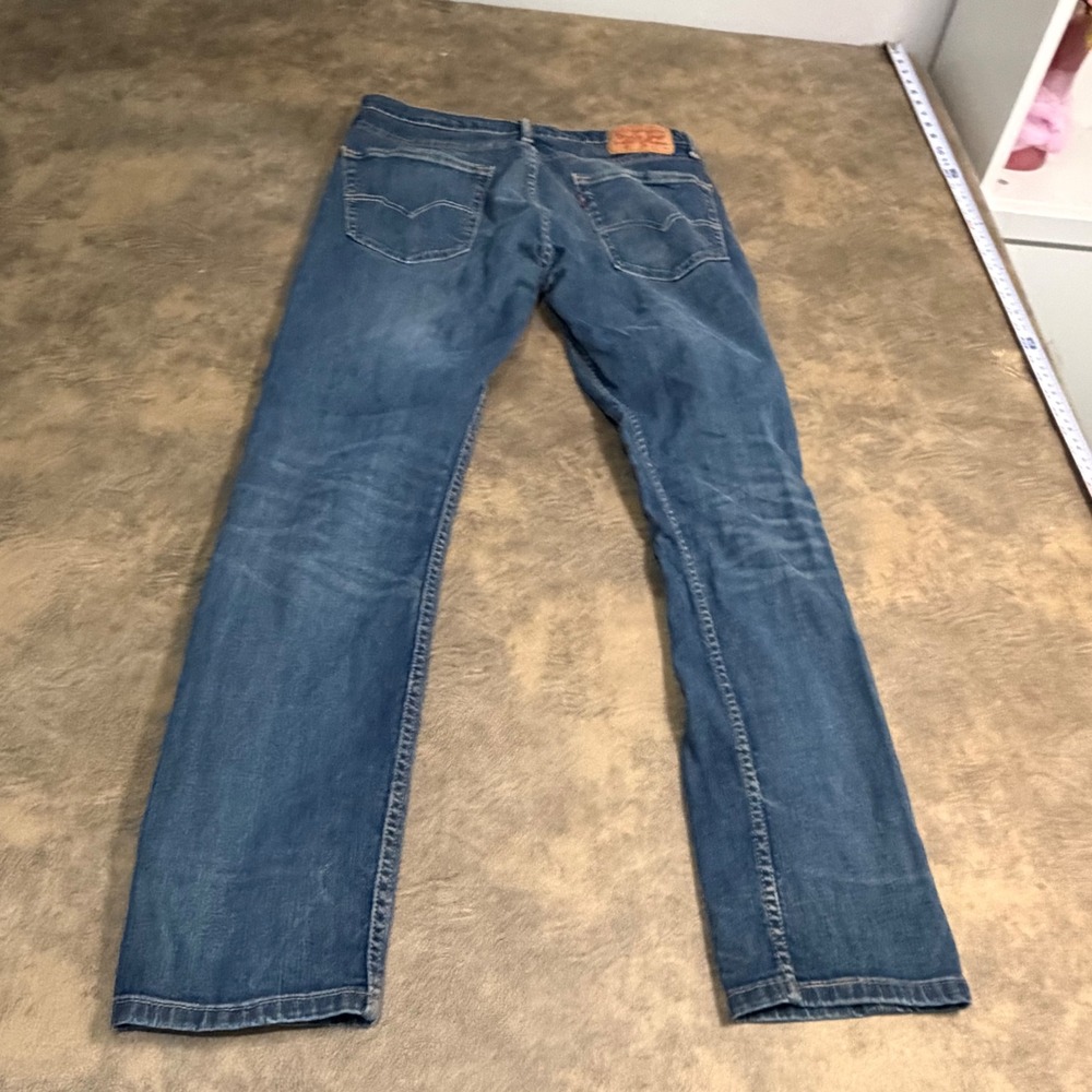 Levi's 502 Taper Jeans Mens 31x32 Blue Medium Wash Stretch Denim 29507-0004